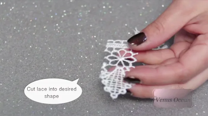 Shape the lace strips into your desired earring shapes.