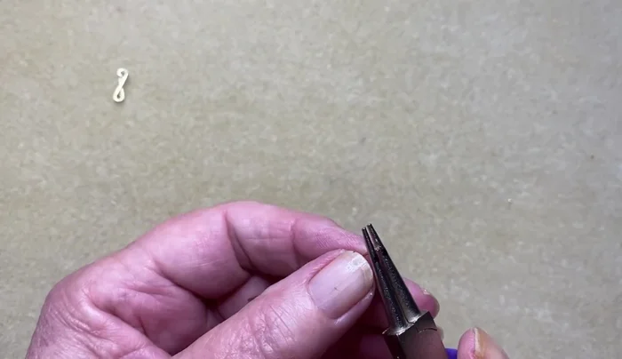 Repeat steps 3-5 to create a second link.