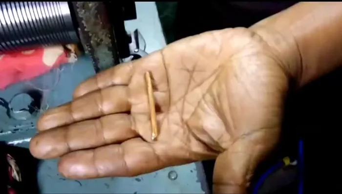 Wire Drawing using roller and ruler