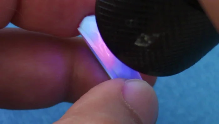 Fill air bubbles (if any): Use opaque UV resin to fill any air bubbles that may have formed during the curing process, then cure again with UV light.