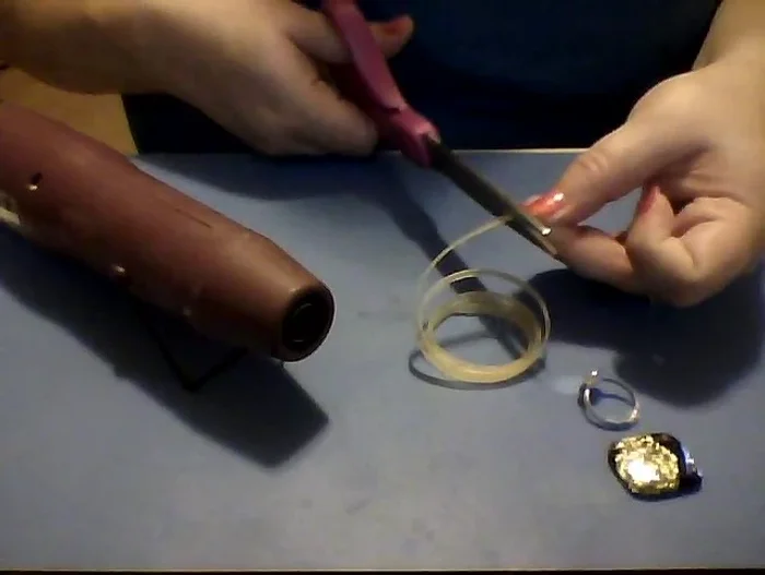 Prepare your fused glass pieces. Cut pieces that will fit over your ring setting.