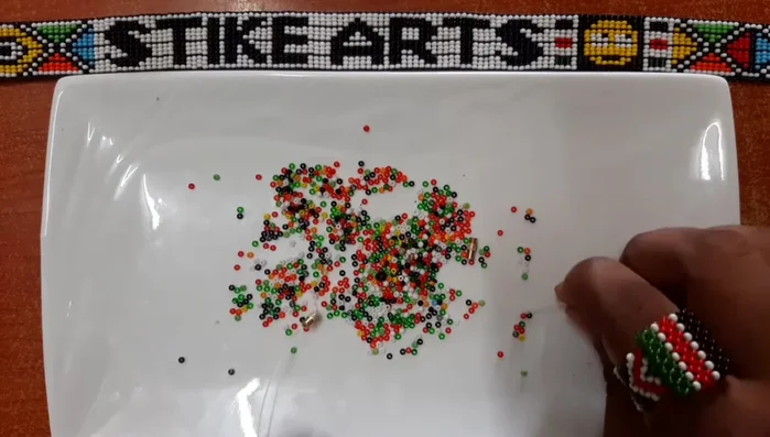 Repeat Step 5 until the anklet reaches the desired length (8 inches).