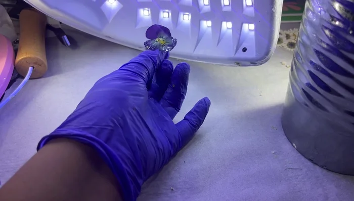 Cure the resin under a strong UV light: Ensure the UV light is powerful enough to fully cure the resin, preventing stickiness.