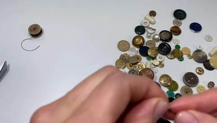 Finish by securely knotting and trimming your thread ends. 