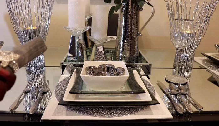 Create butterfly napkin rings using the rhinestone butterfly brooches.