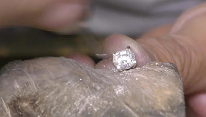 Finish the stem by creating a stopper, then carefully cutting and smoothing the end.