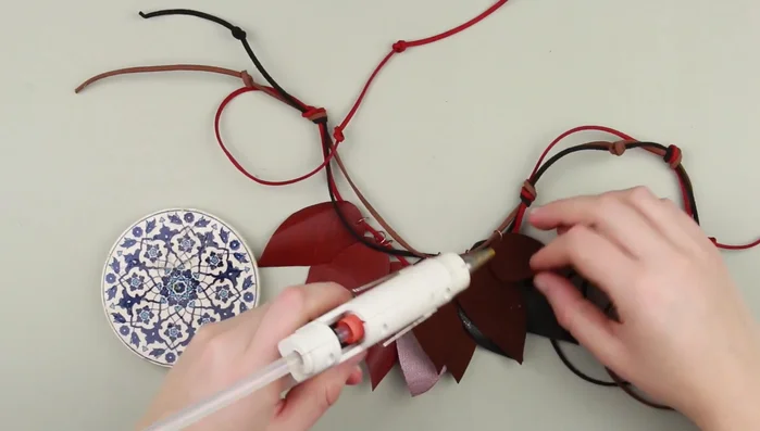 Create three color groups at different levels.