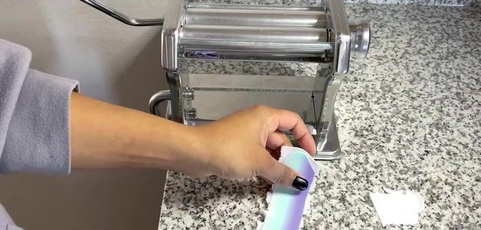 Use the second thickest setting on the pasta machine to create the base clay. Lightly press the cutter onto the base clay to outline the design.