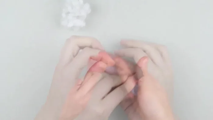 Create similar fabric beads from dark blue fabric.