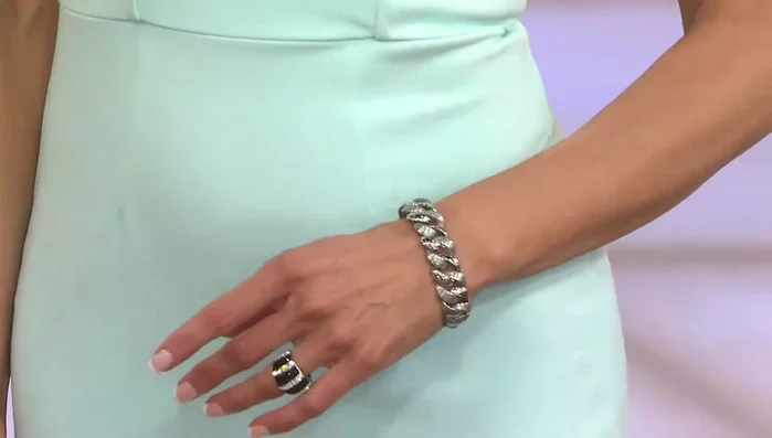 Emphasize the high-end look achieved through the craftsmanship of the bracelet.